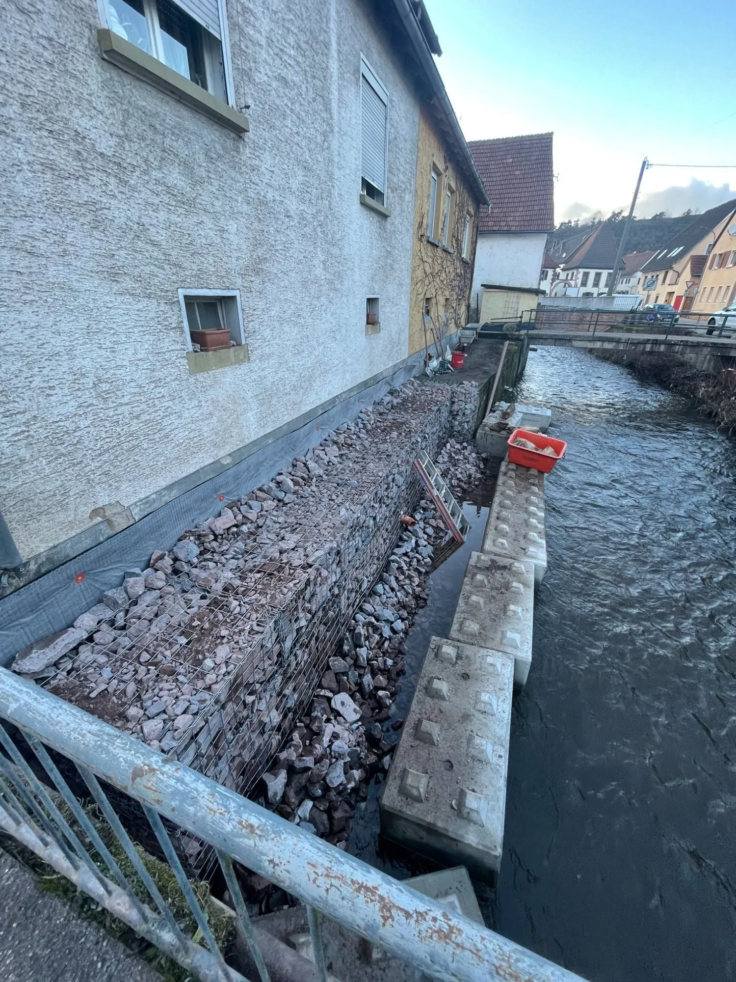 Errichtung einer Gabionenmauer in 76857 Albersweiler-0
